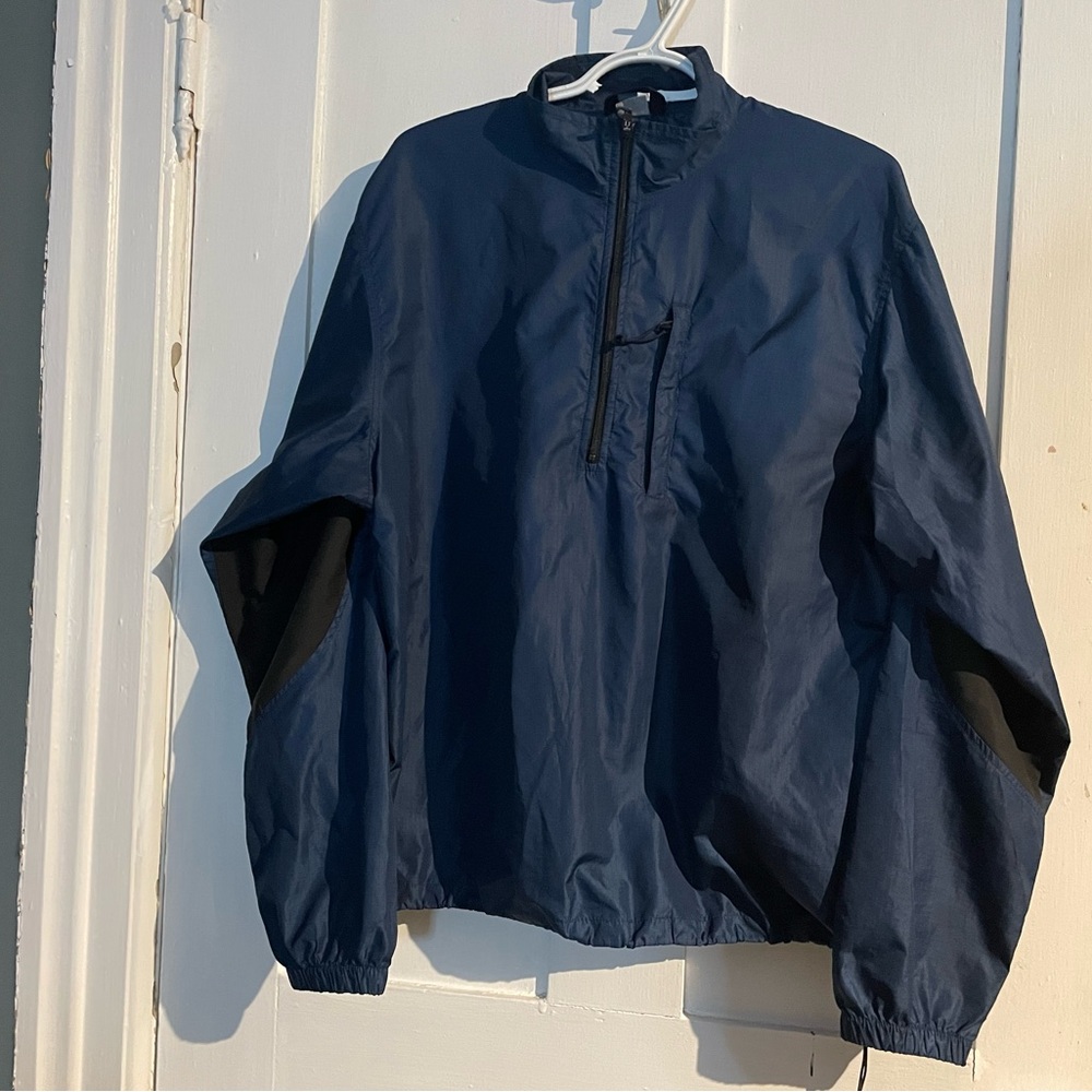 Women’s Mountain Equipment Co-Op windbreaker ( XXL)